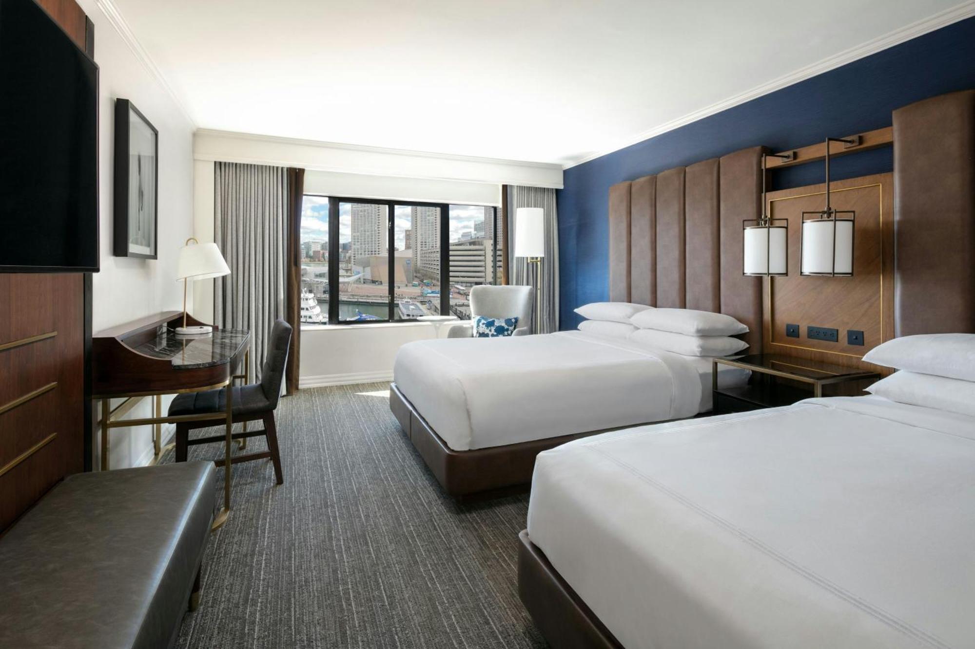 Queen Room 2 Queen Beds Harbor View