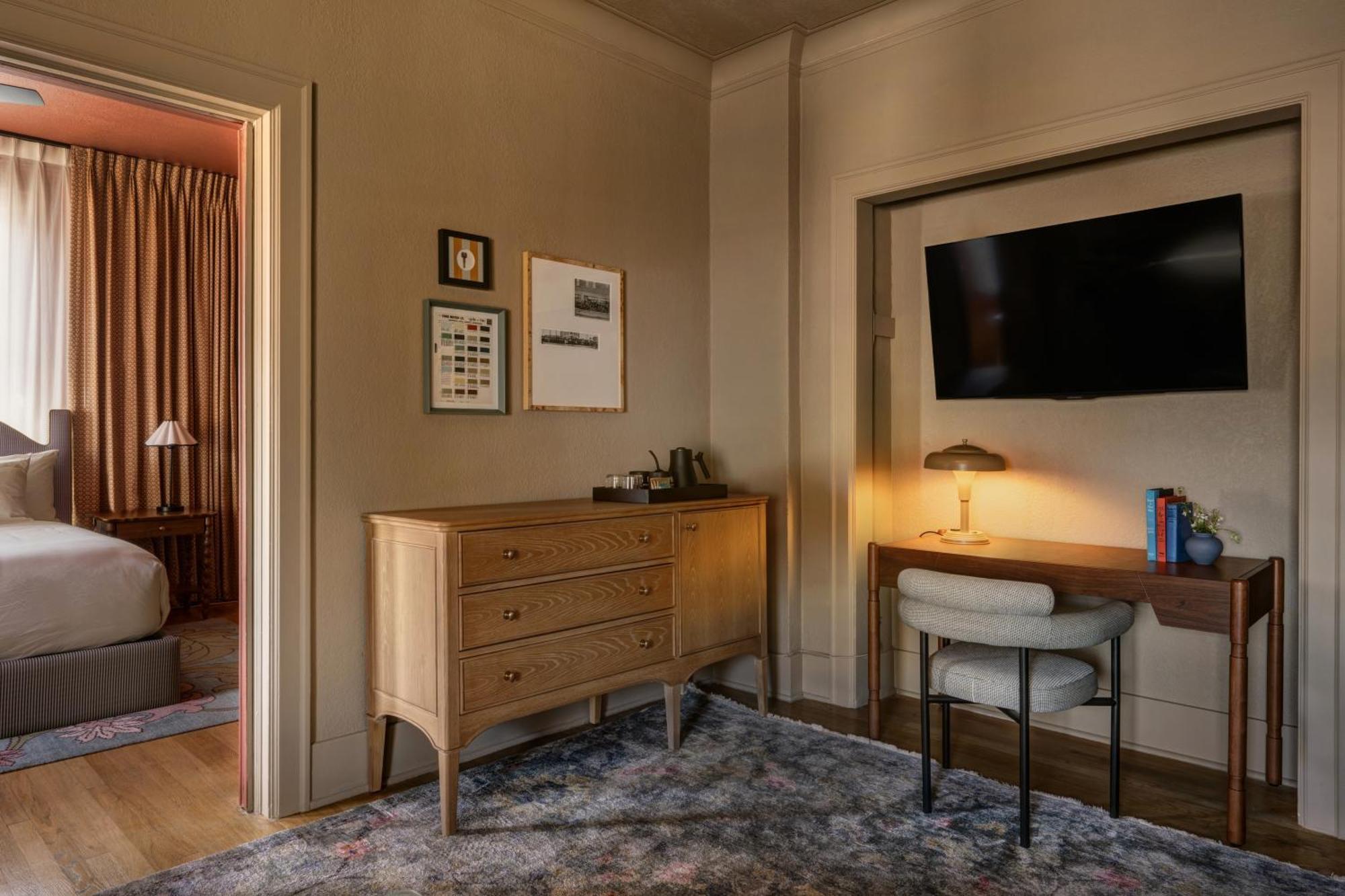 King Suite