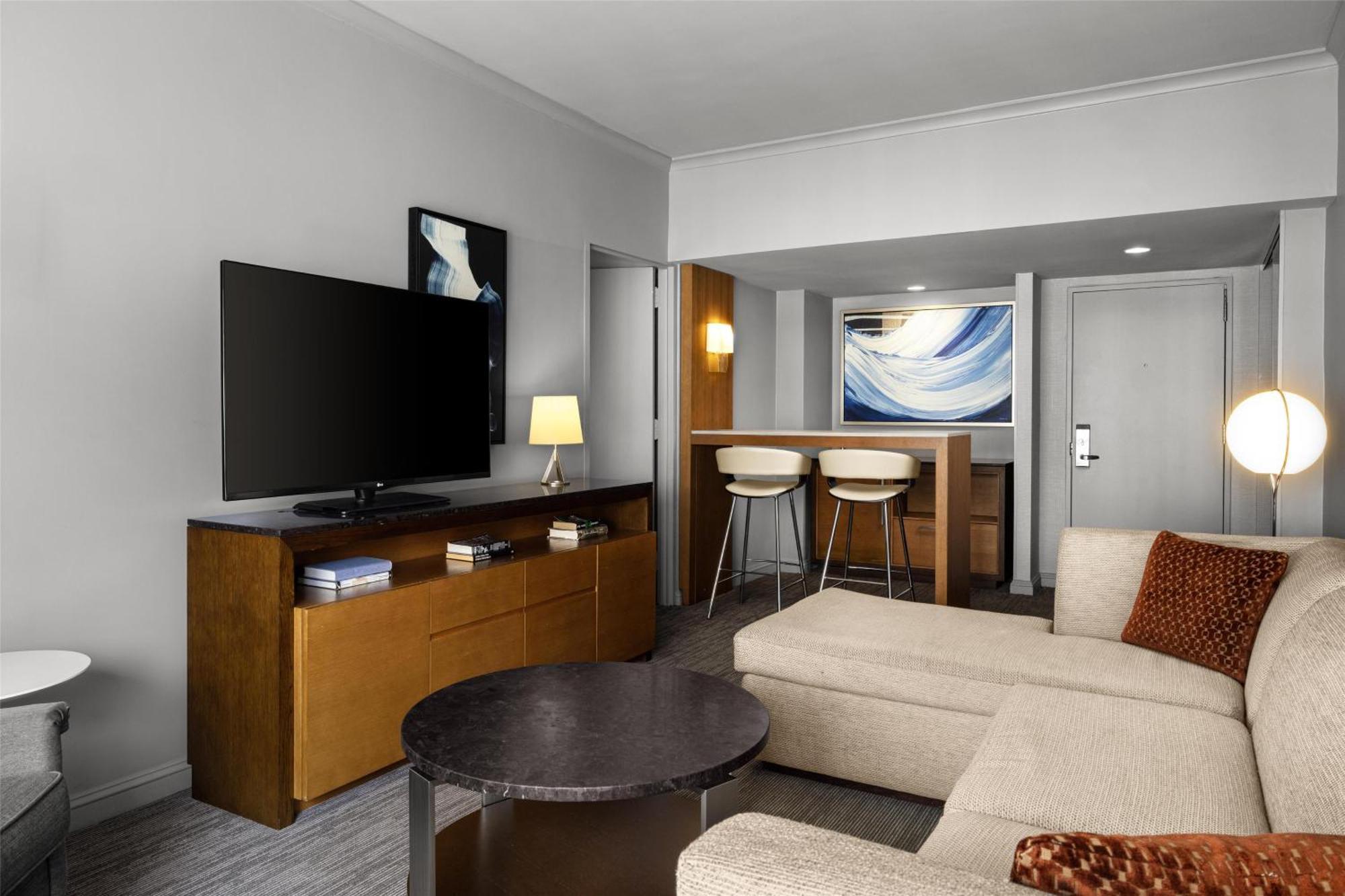 Family Suite Two Queen Beds