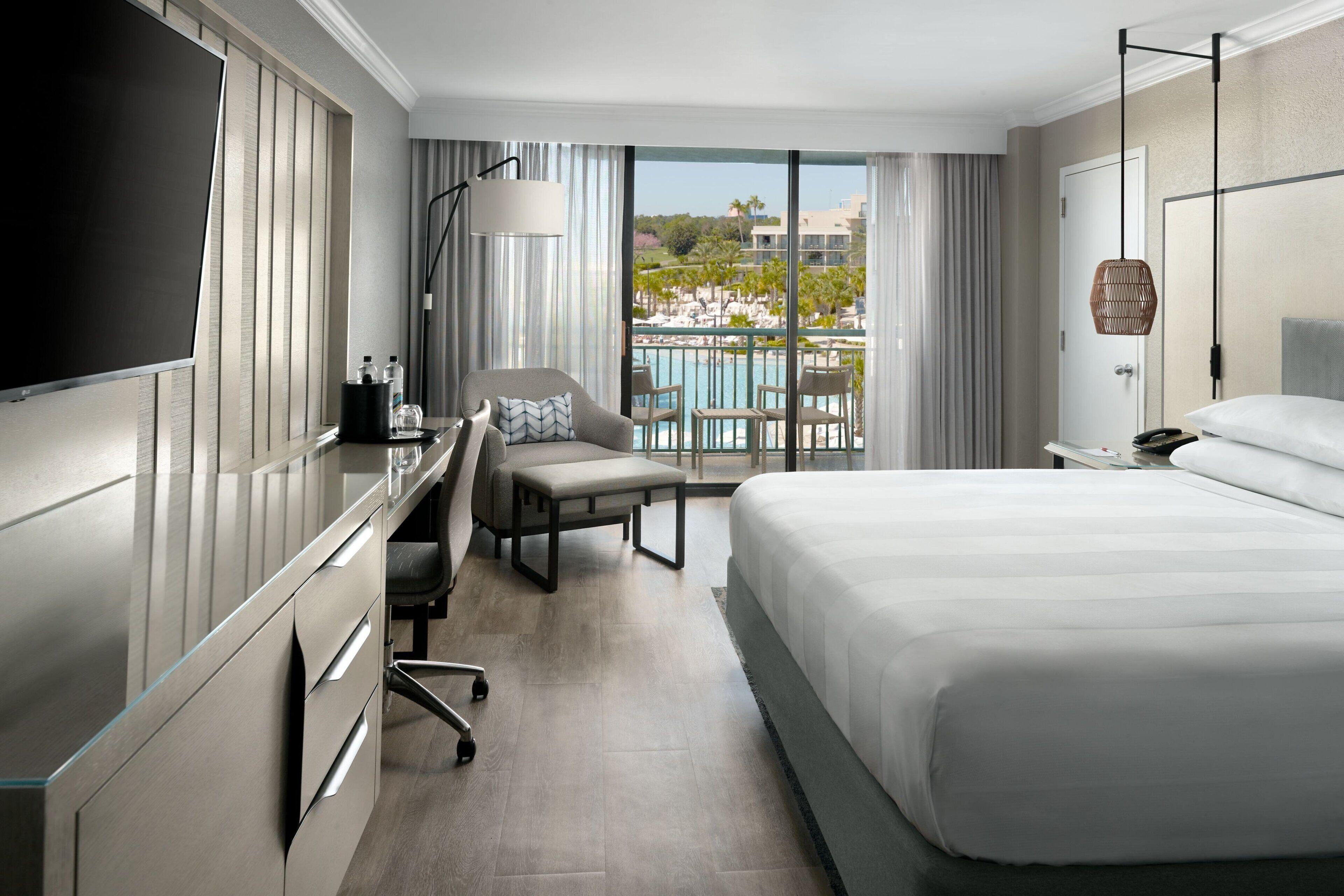 King Room Pool View
