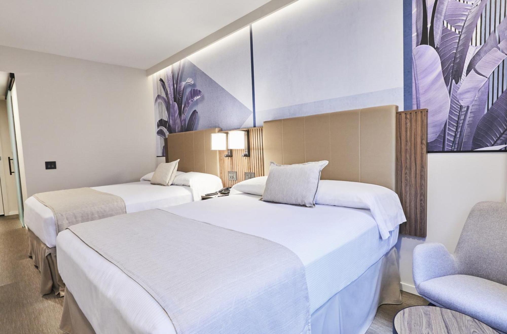 Deluxe Two Queen Beds