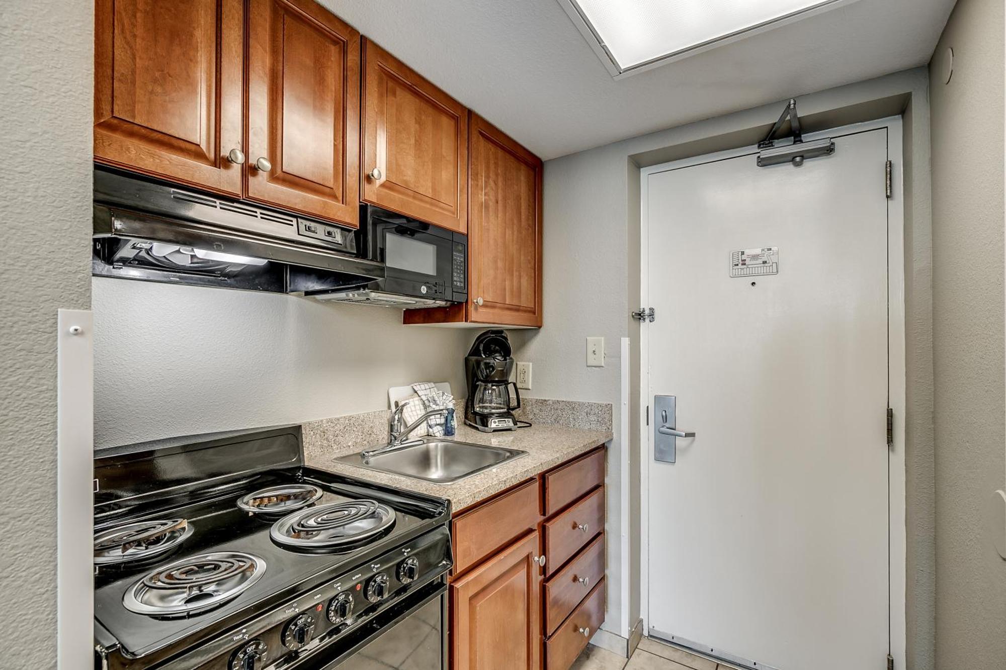 Oceanfront King Studio