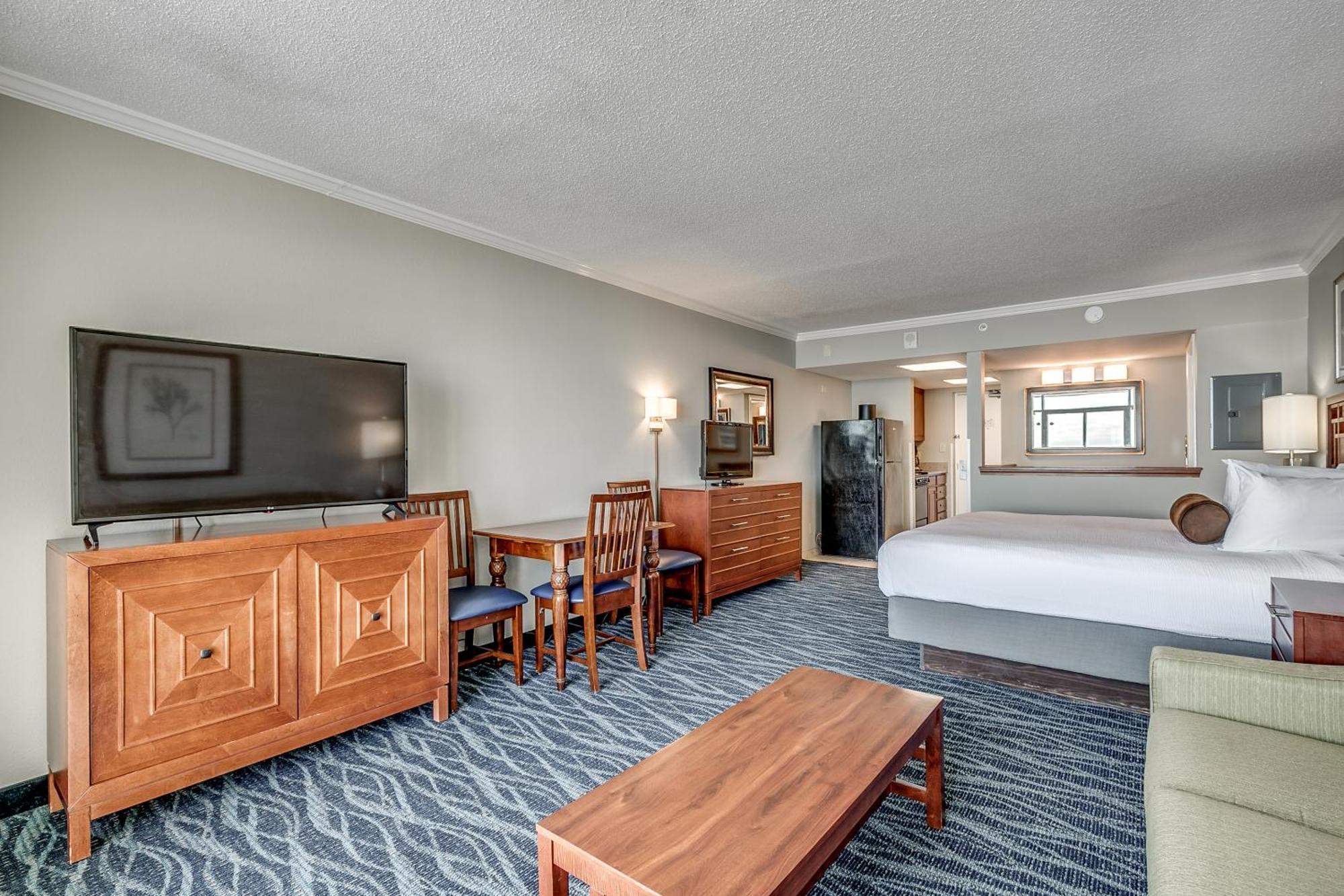 Oceanfront King Studio