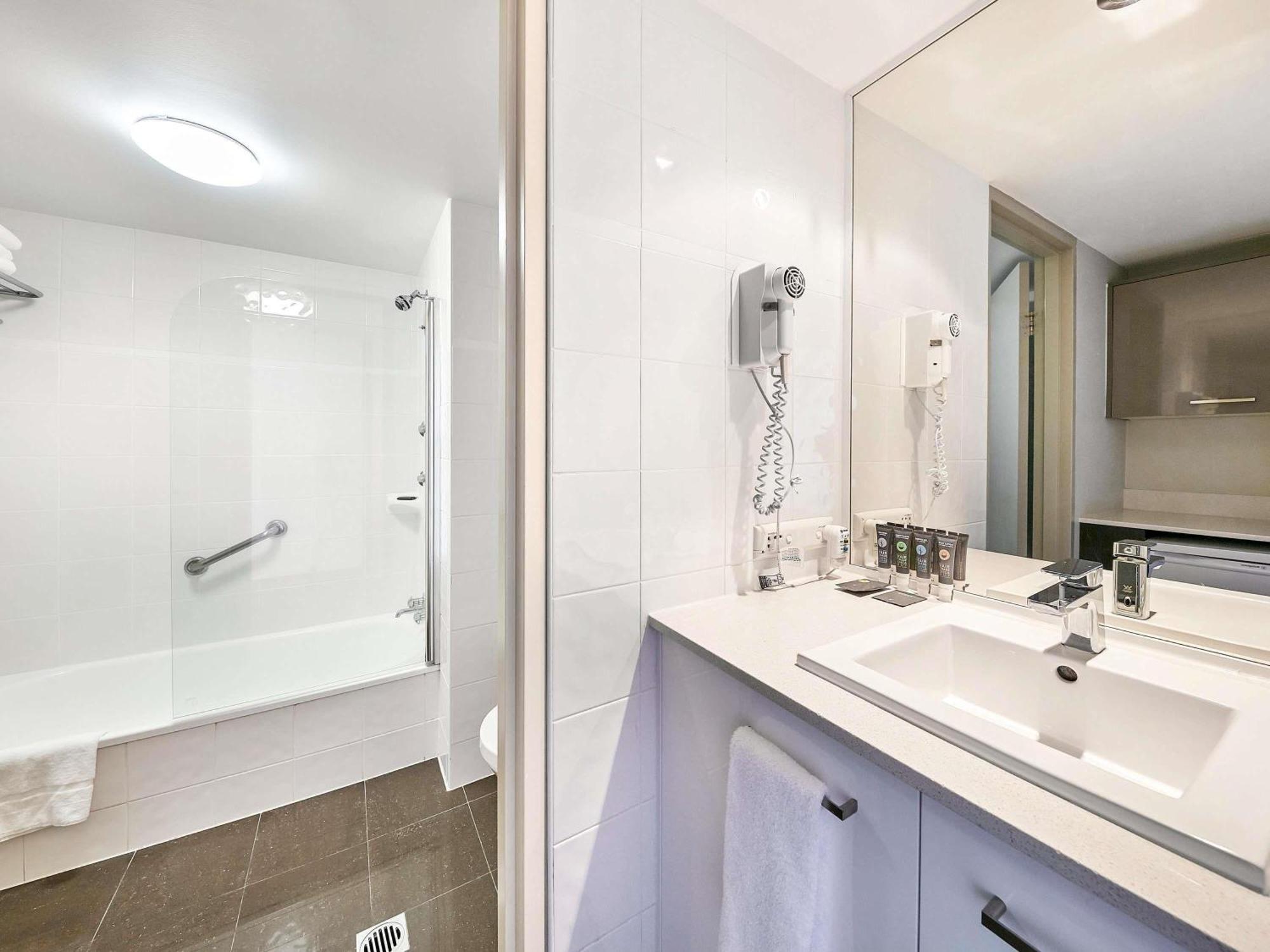 Superior Double Room with Two Double Beds and Ocean View