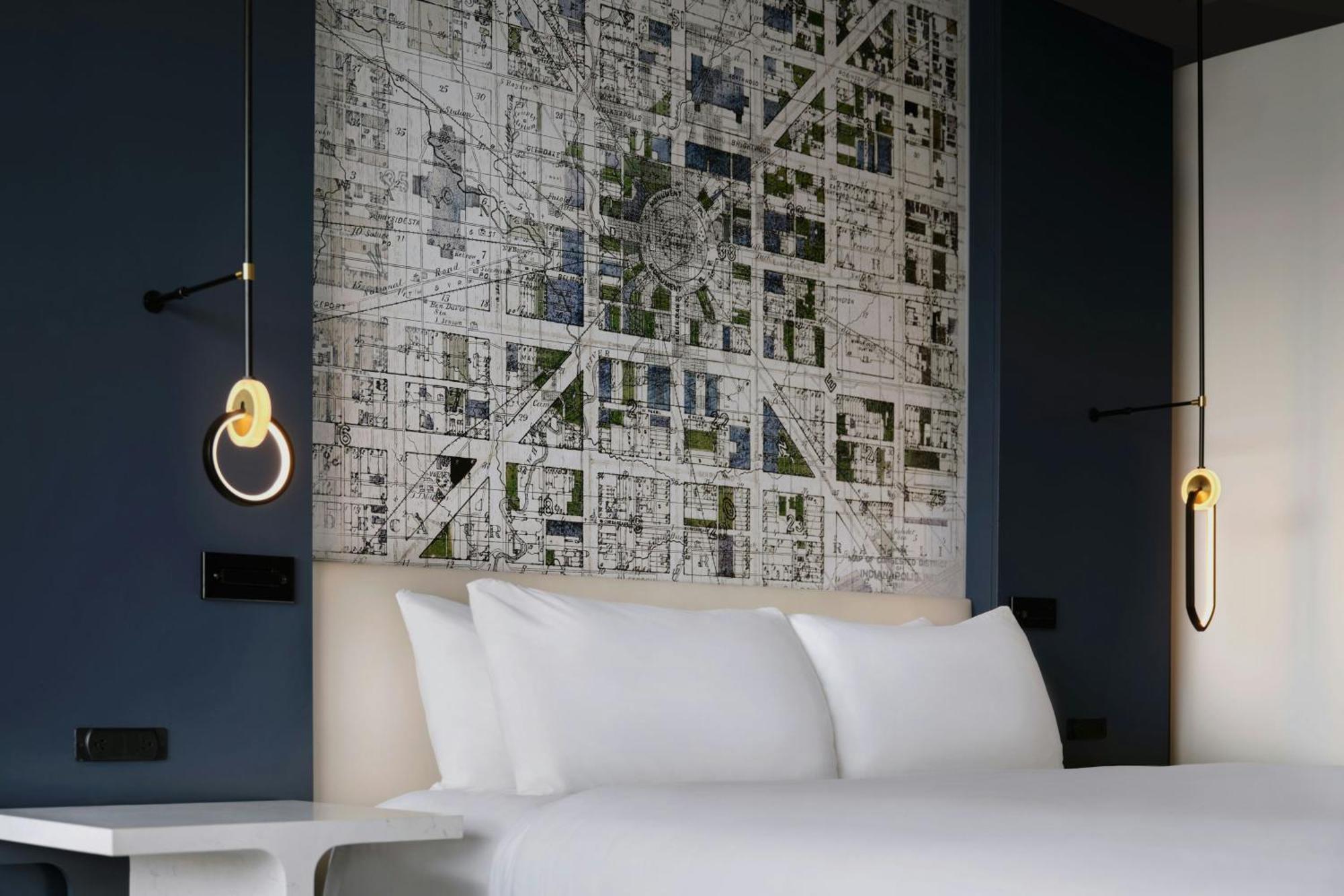 Executive King Room Sofa Bed City View Hearing Accessible