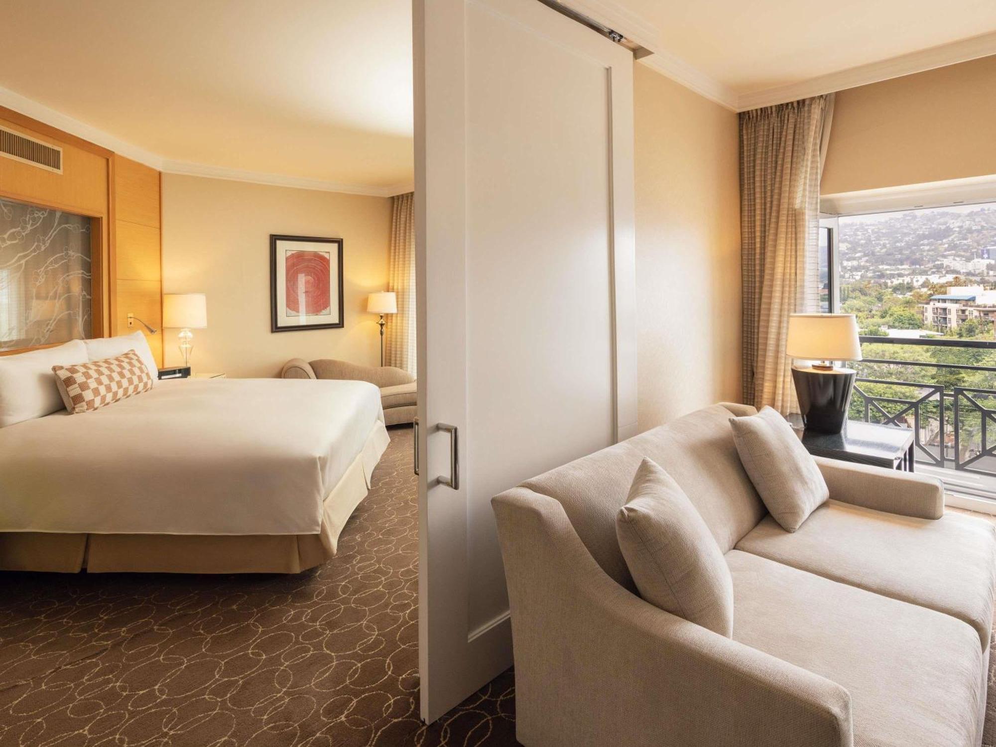 Hollywood King Suite Hollywood Hills View
