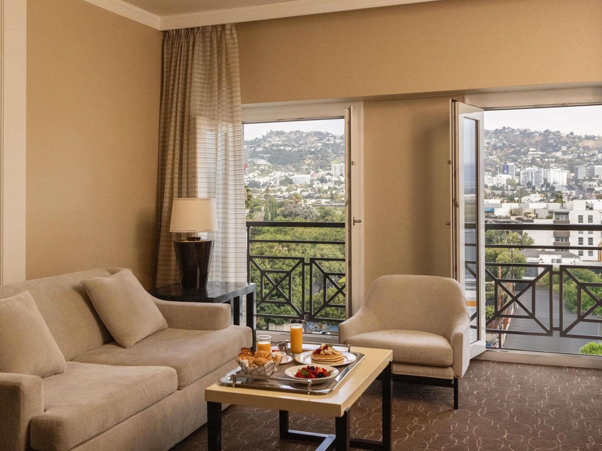 Hollywood King Suite Hollywood Hills View