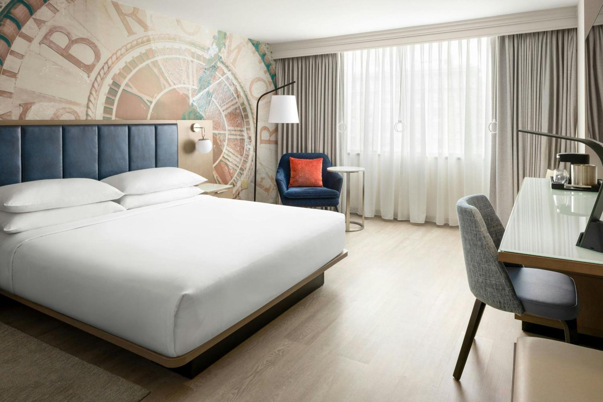 Standard King Room