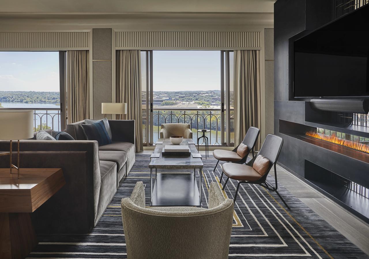 Presidential King Suite