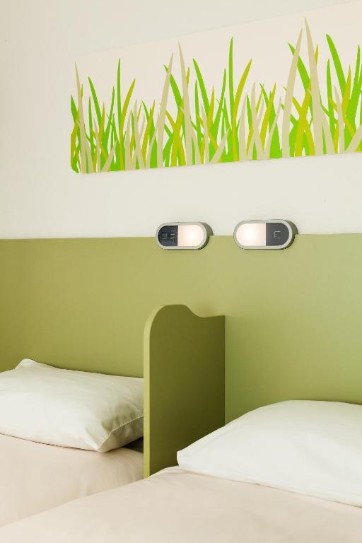 Standard Room with Two Single Bed