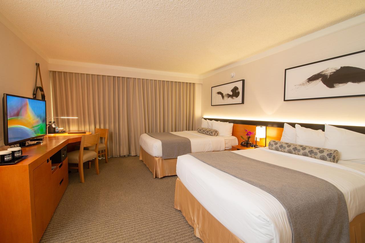 Superior Room with Two Double Beds