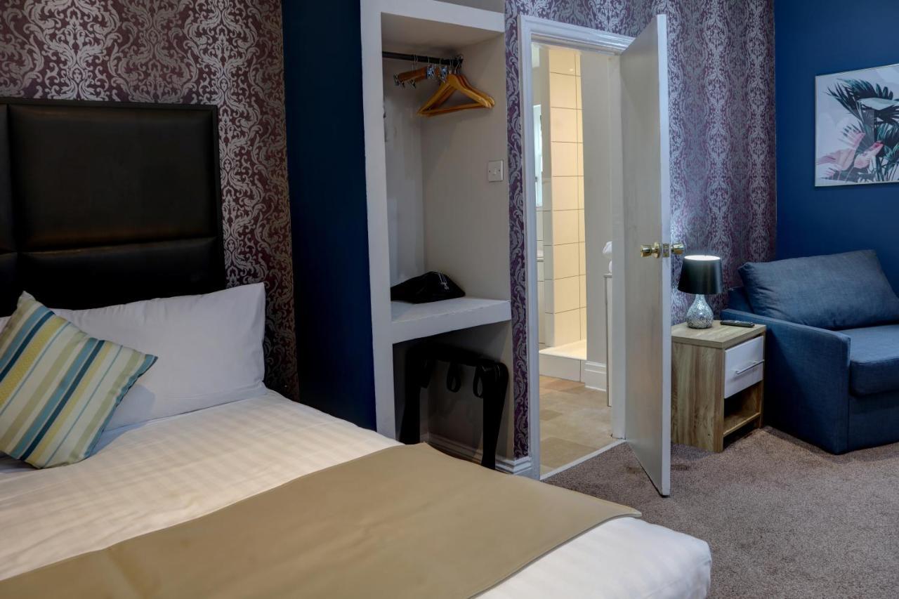 Cottage Room