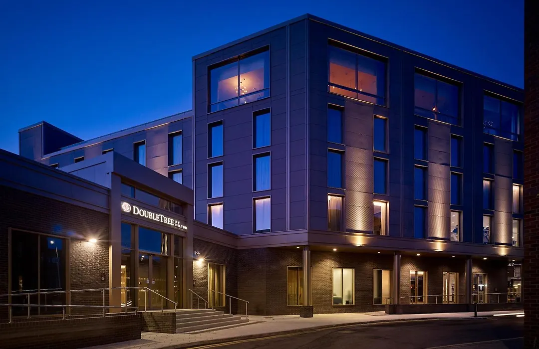 Doubletree By Hilton Hull-1