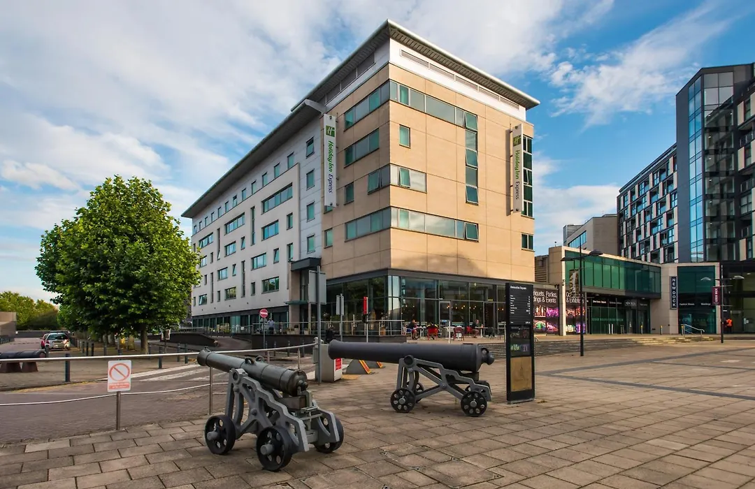 Holiday Inn Express Leeds City Centre - Armouries By Ihg-1