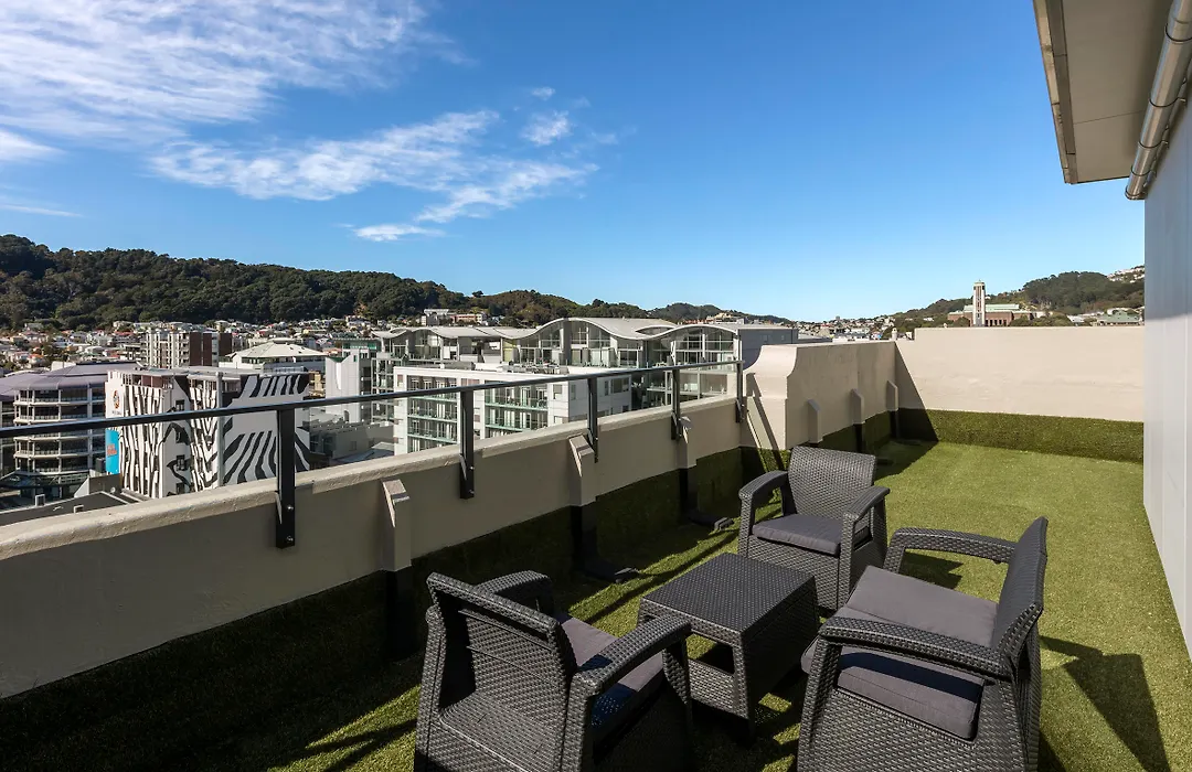 Oaks Wellington Hotel-1