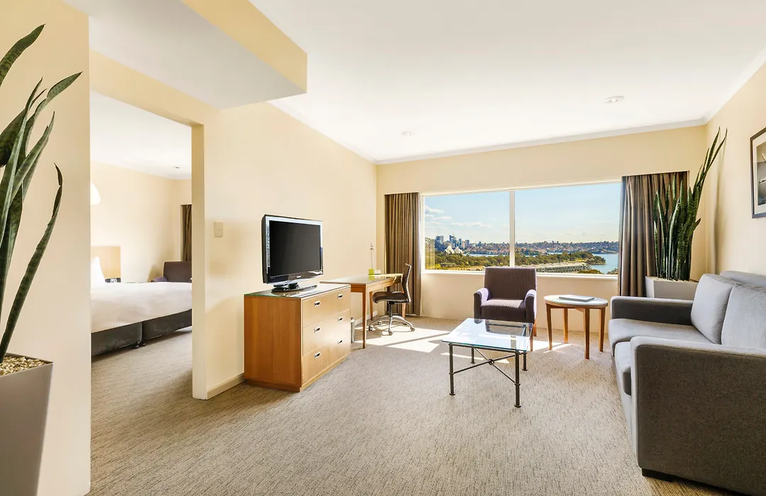 Holiday Inn Sydney Potts Point-1