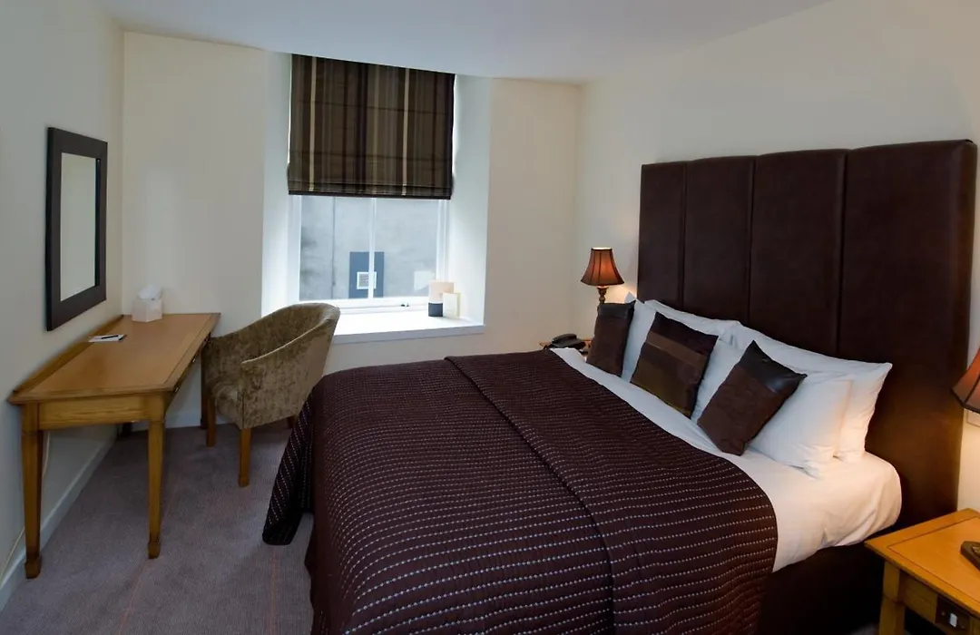 Aberdeen Douglas Hotel-1