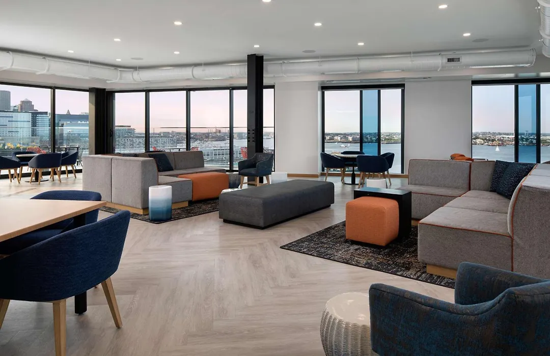 Hyatt Place Boston/Seaport District-1