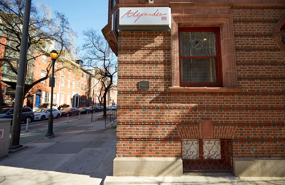 Alexander Inn-1