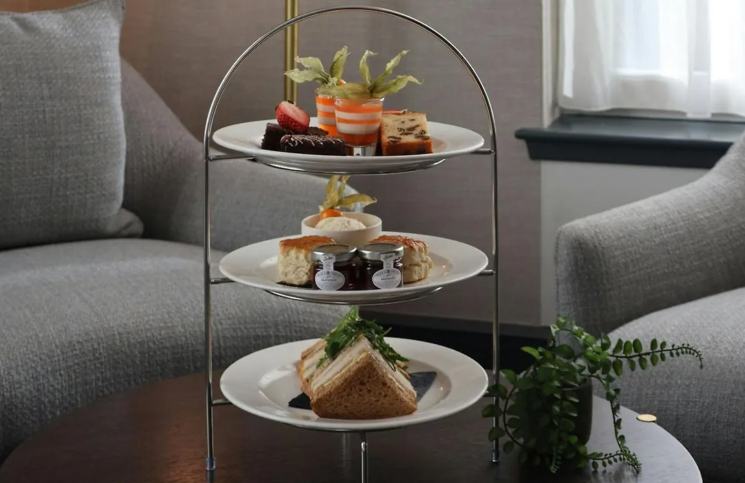 Edinburgh Marriott Hotel Holyrood-1