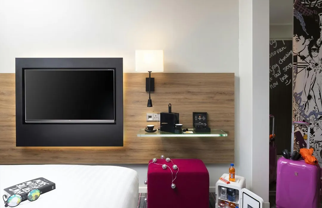 Moxy Southampton-1