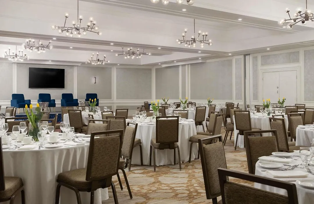 The Novotel Toronto Centre-1