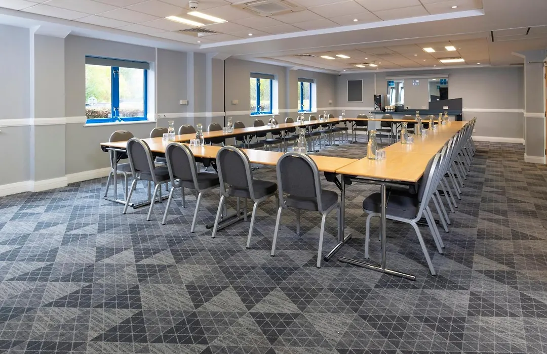 Holiday Inn Express Birmingham Airport Nec By Ihg-1