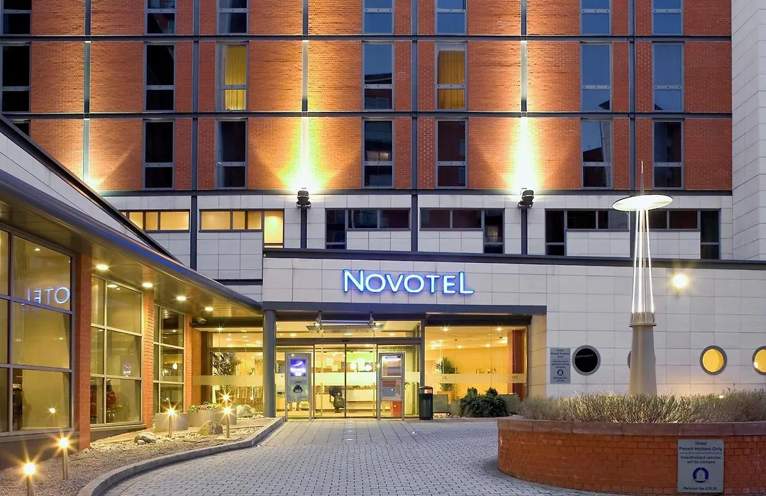 Novotel Leeds Centre-1