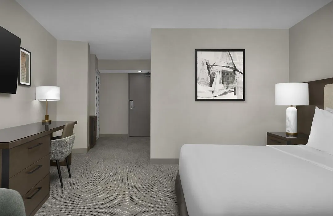 Doubletree By Hilton Philadelphia Airport-1