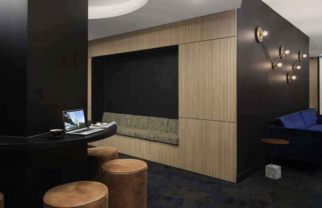 Mercure Melbourne City Centre-1