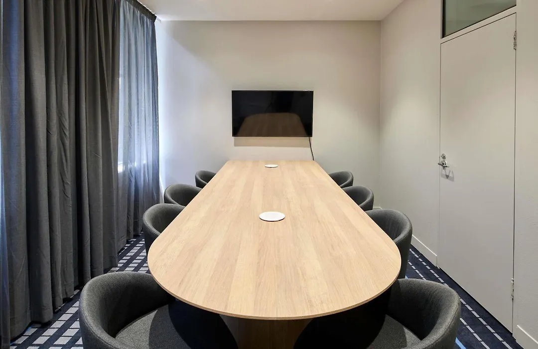 Novotel Melbourne Preston-1