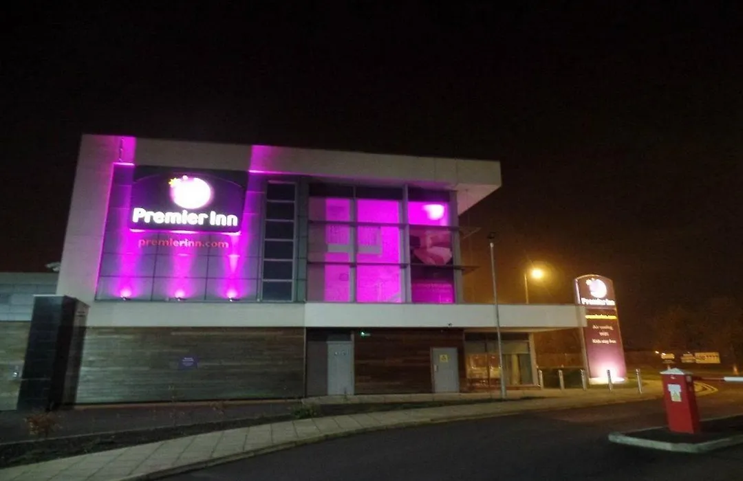 Premier Inn Liverpool John Lennon Airport-1