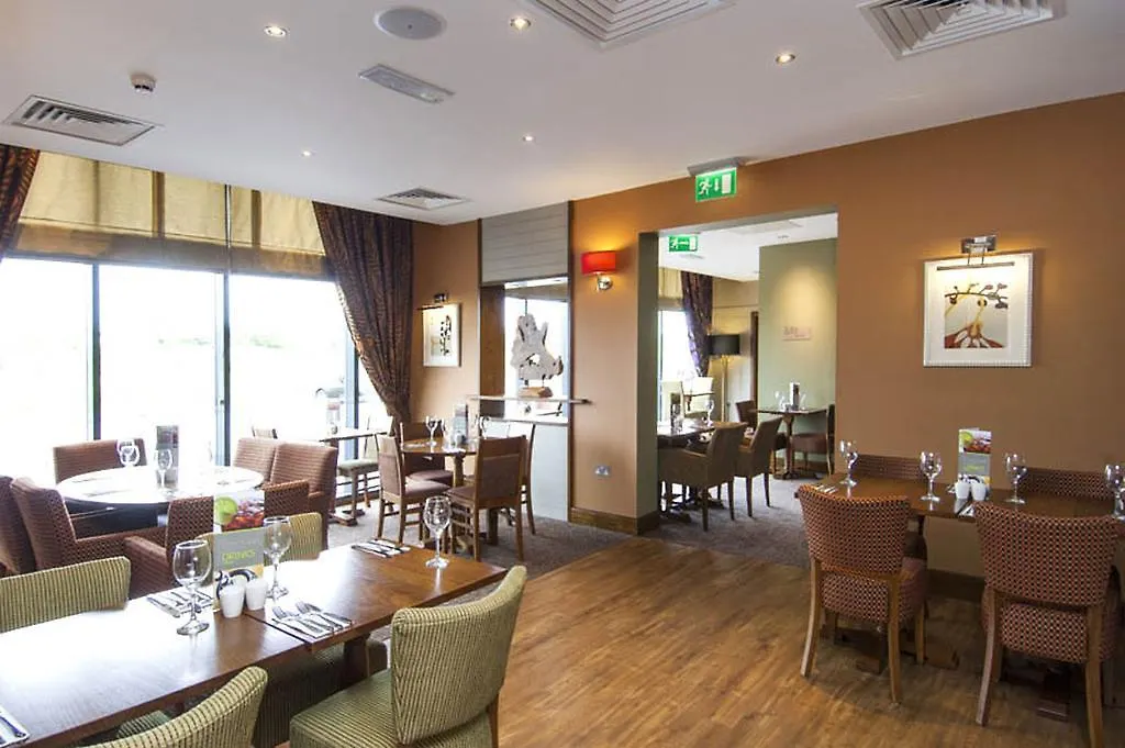Premier Inn London Stansted Airport-1
