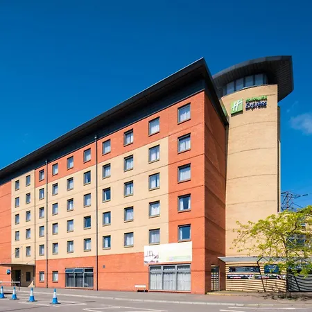 Holiday Inn Express Leicester City By Ihg-3