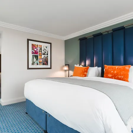 Clayton Hotel Cambridge-2