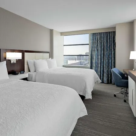 Hampton Inn Chicago Mccormick Place-2