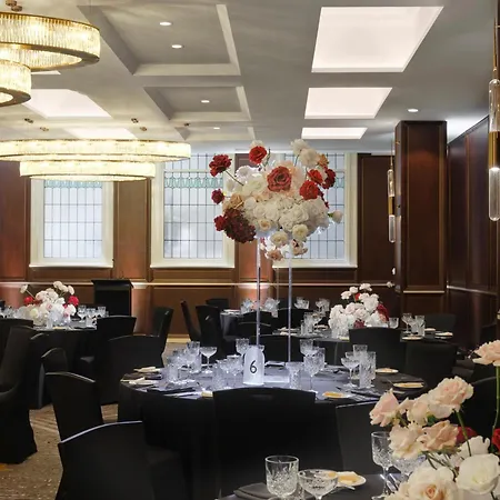 Rendezvous Hotel Melbourne-3