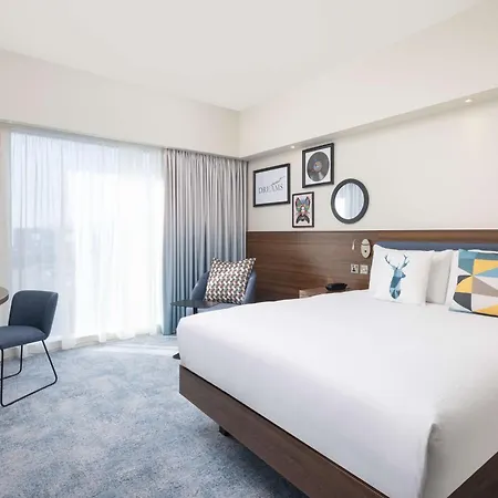 Hampton By Hilton London Gatwick Airport-2