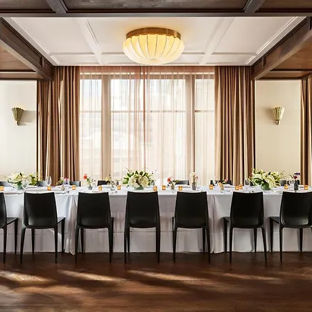 Fidelity Hotel-2