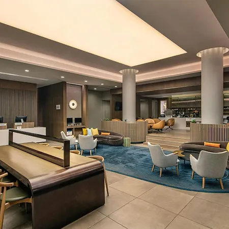 Sheraton Laguardia East Hotel-2