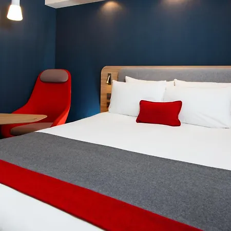 Holiday Inn Express London-Hammersmith By Ihg-2