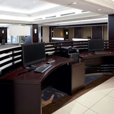 Sheraton Montreal Airport Hotel-3