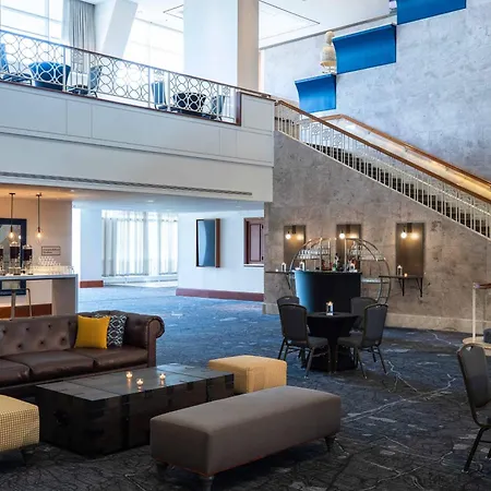 Renaissance Concourse Atlanta Airport Hotel-3