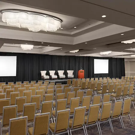 Doubletree By Hilton Orlando Airport Hotel-3