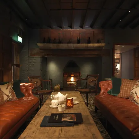 The Lygon Arms-3