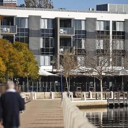 East Perth Suites Hotel-2