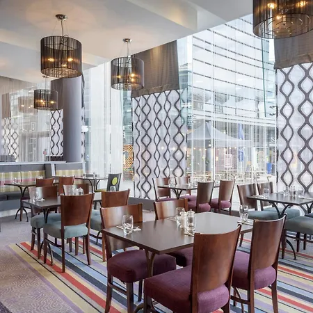Leonardo Hotel Leeds-2