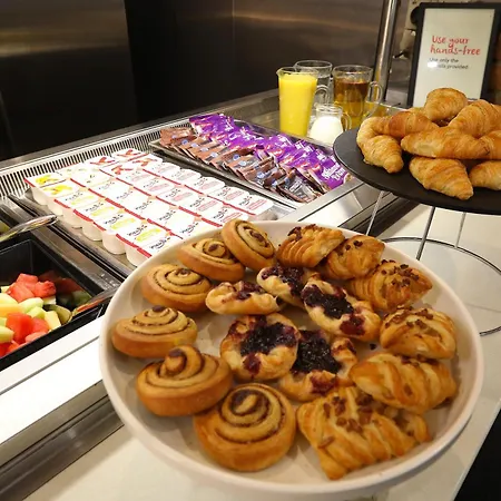 Travelodge Hotel Hobart-3