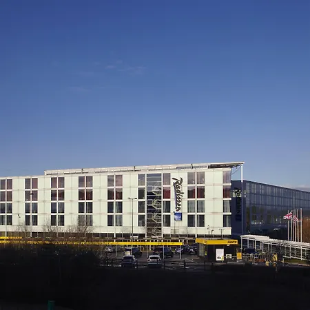 Radisson Blu Hotel London Stansted Airport-3