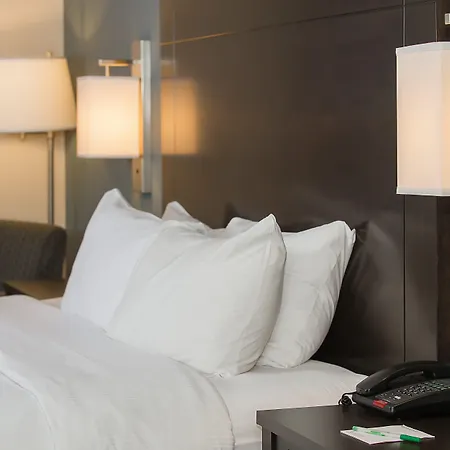 Wyndham Garden Niagara Falls Fallsview-2